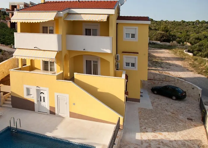 Apartment Seaside With A Swimming Pool Zecevo Rtic, - 11869 Rogoznica (Sibenik-Knin)