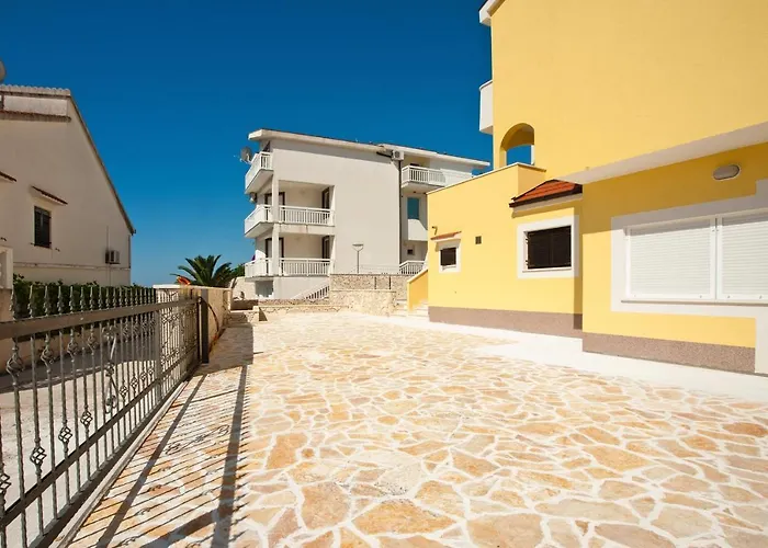 Seaside With A Swimming Pool Zecevo Rtic, - 11869 Rogoznica (Sibenik-Knin)